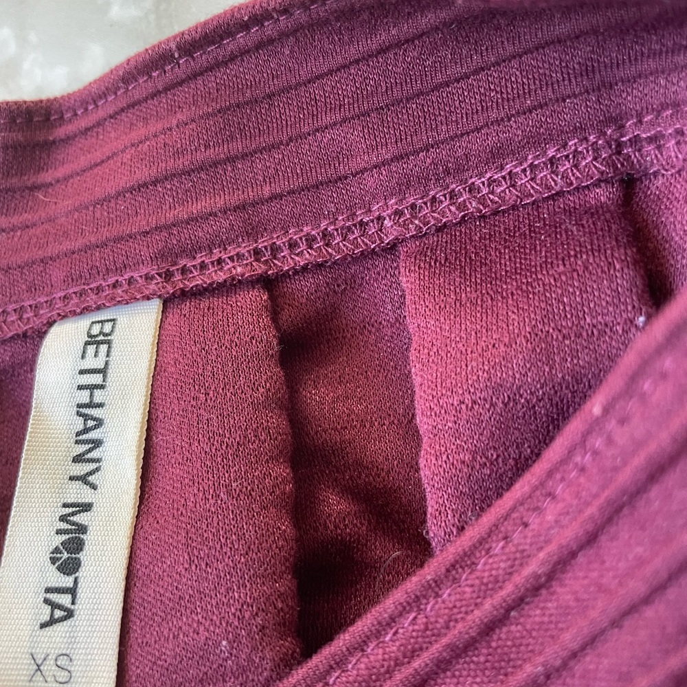 Skirt 👗 - Picture 2 of 5